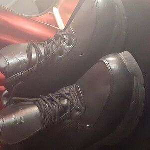 Nike acg boots